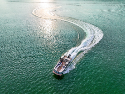 Harris Pontoon Boats Solstice 250 SL running