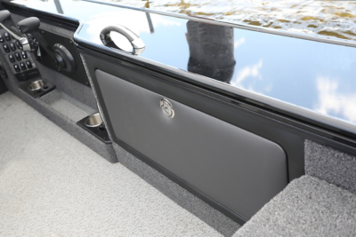 1975-2075 Starboard Cockpit Tackle Tray Storage Closed