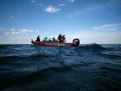 ln-2175-fishing-boat-gallery