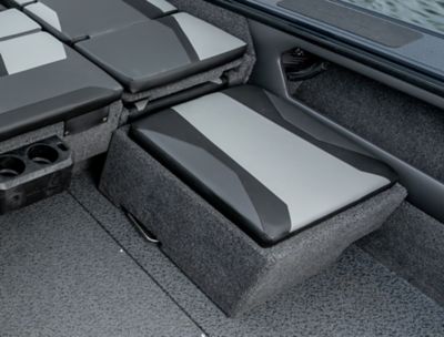 Aft Lounger Seat - Port
