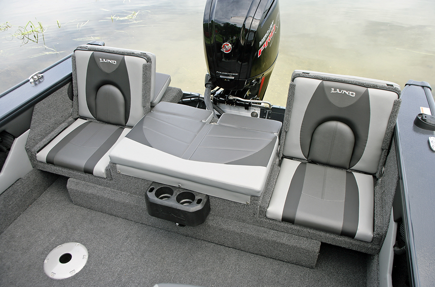 Crossover XS Aft Deck Sun Pad with Jump Seats Open