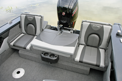 Crossover XS Aft Deck Sun Pad with Jump Seats Open