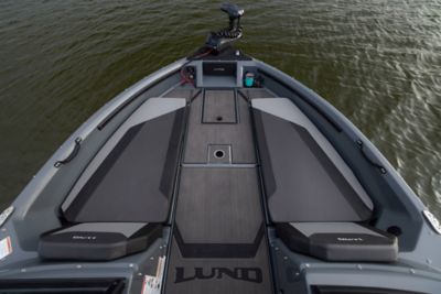 Lund Boat's Impact GL 185 bow platform
