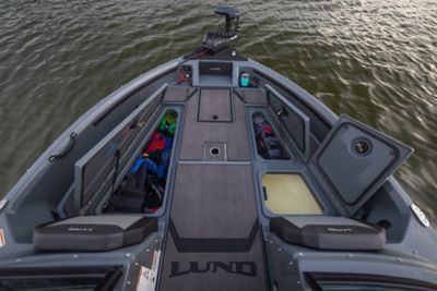 Lund Boat's Impact GL 185 Tackle Storage