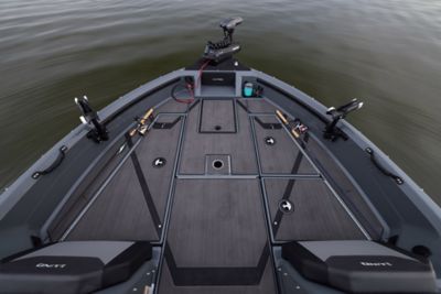 Lund Boat's Impact GL 185 bow platform