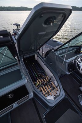 Lund Boat's Impact GL 185 Rod Storage