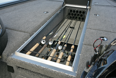 Pro-V Musky Center Rod Storage