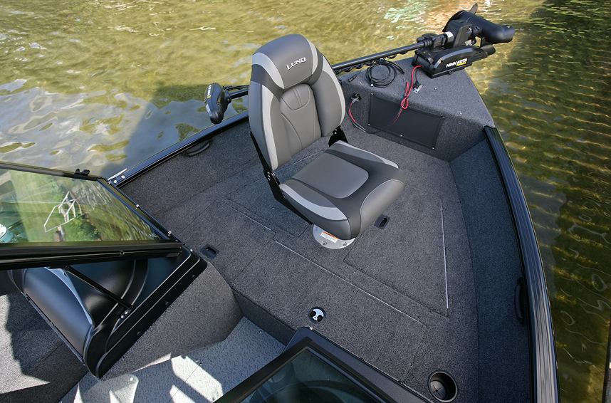 Rebel XL Bow Deck with Seat