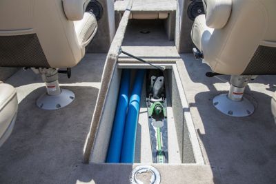 lo_sportfish-in-floor-storage