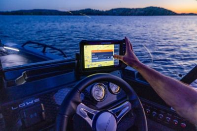 lowe-fish-and-ski1875-fish-boat_E4A1206