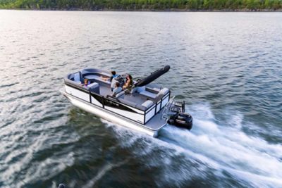 Lowe LS 210 WT running across the water.