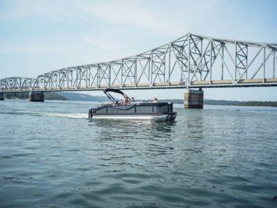 Lowe RS Pontoon