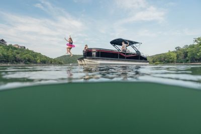 RS 270 Extended Dual-Helm Pontoon Boat