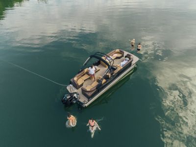 Lowe RS pontoon boat