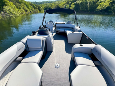 lowe-sf-212-pontoon-boat-2026-038