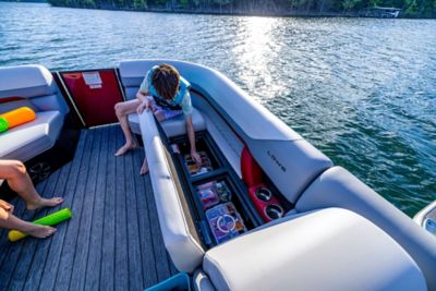 lowe-ss-230-conversion-lounge-pontoon-boat-lifestyle-2026-013