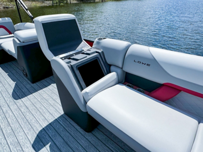 lowe-ss-230-conversion-lounge-pontoon-boat-storage-2026-031