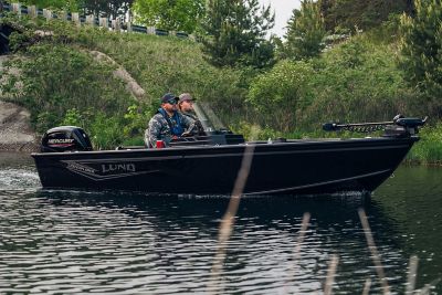 lund-explorer-1700-ss-cruising-2026-0001c