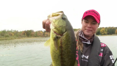 Lund-Boats-Ultimate-Fishing-Experience-2021-Episode-11-Fishing-Fall-Largemouth-Bass