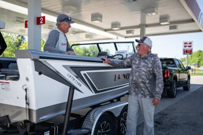 lundboats-tyee-1975-lifestyle-2024-41-w