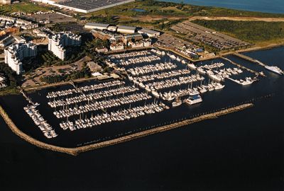 quincy-aerial-of-marina-bay